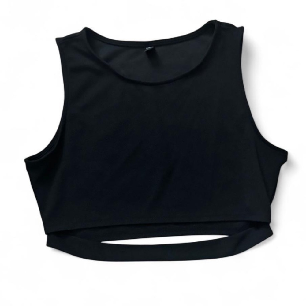 SHEIN Classic Black Crop Top